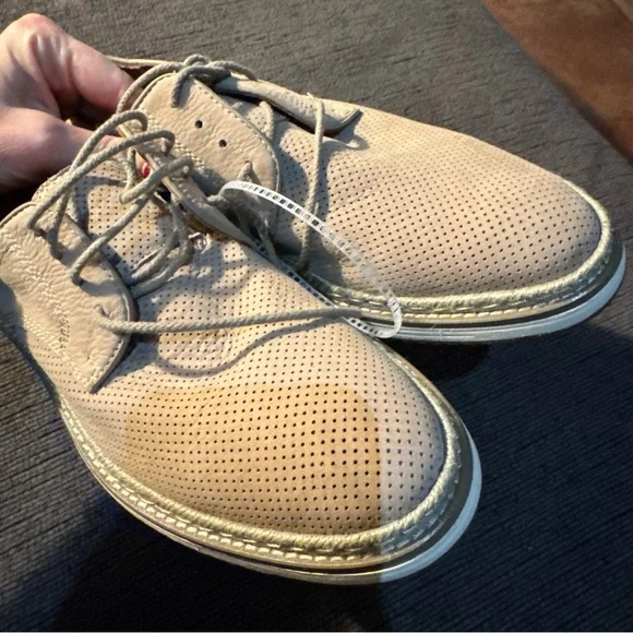 NWT Johnston & Murphy Upton Perfed Plain Toe Color: Taupe Nubuck Sz 8,5 (no box) - Picture 8 of 12